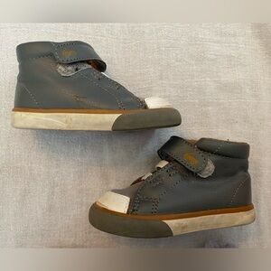 See Kai Run Sneakers - Size 5c - GUC